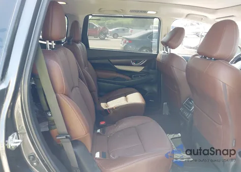 2022 Subaru Ascent Touring z USA, uszkodzony, nr VIN 4S4WMARD8N3458574